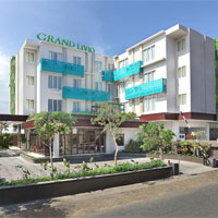 Grand Livio Kuta Hotel