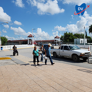 Walking to Nuevo Progreso, Mexico