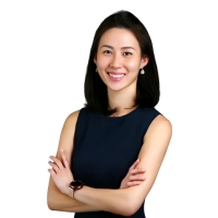 top female dentist in singapore for restorative dentistry