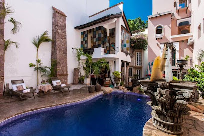 Garlands del Rio Boutique Hotel