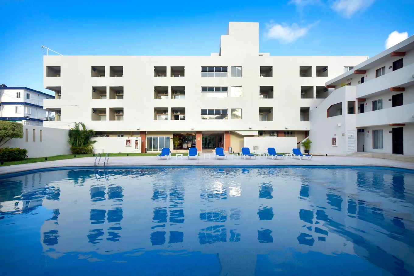 hotel bonampak
