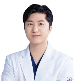 Dr. Kim Dong-young